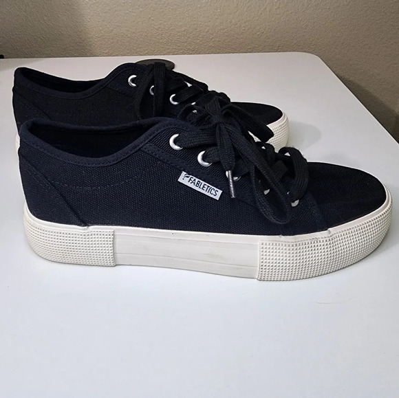 Fabletics Black Platform Sneaker - Picture 4 of 11